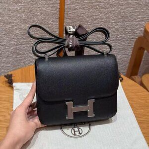 Classic Hermes Bag: A Stylish and Versatile Choice for Elegance